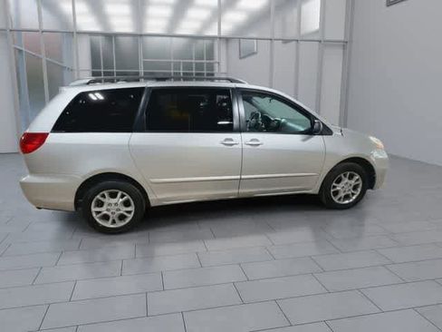 Used 2006 Toyota Sienna LE AWD/4WD image 9