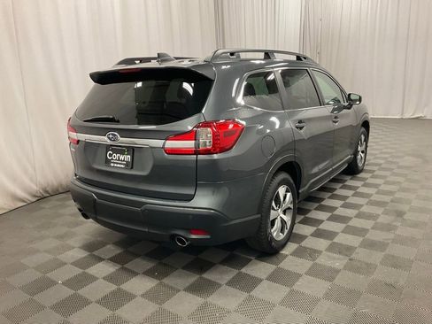 Used 2022 Subaru Ascent Premium w/ Convenience Package AWD/4WD image 2