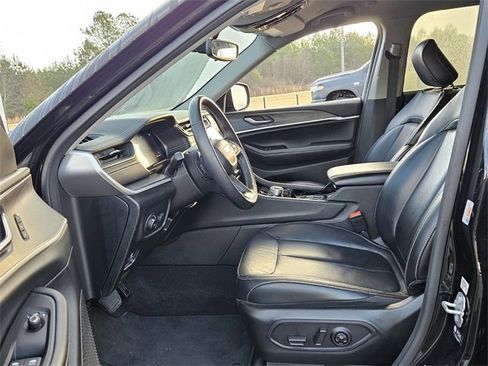 Used 2021 Jeep Grand Cherokee L Limited w/ Trailer Tow Group (B) image 6