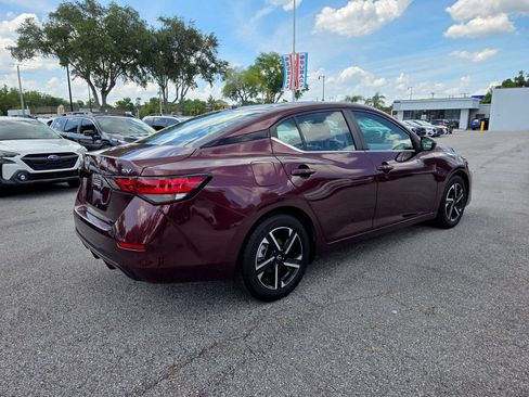 Used 2024 Nissan Sentra SV FWD image 3