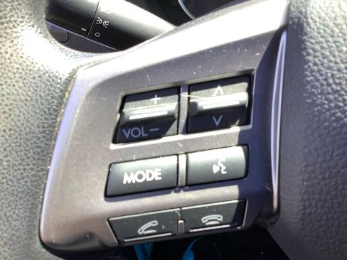 Used 2014 Subaru Forester 2.5i AWD/4WD image 27