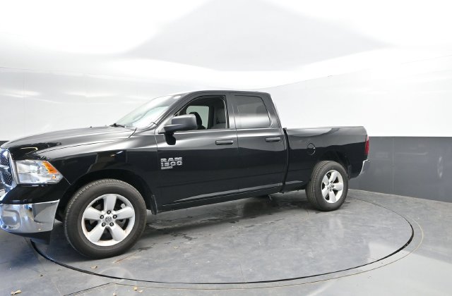 Used 2024 RAM 1500 Classic SLT AWD/4WD image 8