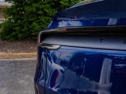 Used 2026 Tesla Model Y AWD image 24