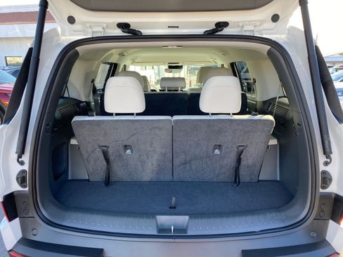 Used 2025 Hyundai Santa Fe SEL image 34