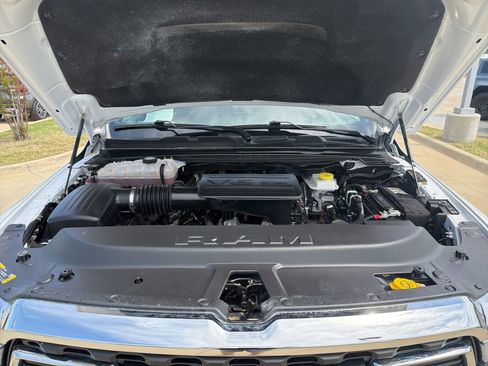 Used 2025 RAM 1500 Lone Star image 12