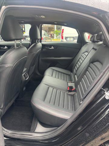 Used 2023 Kia Forte GT w/ GT2 Package FWD image 18