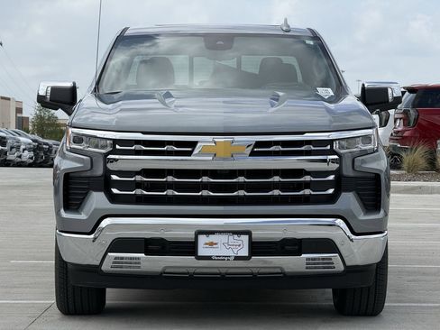 New 2026 Chevrolet Silverado 1500 LTZ w/ LTZ Premium Package RWD image 7