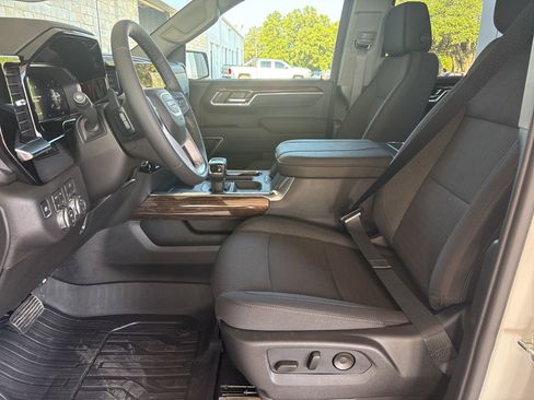 New 2026 GMC Sierra 1500 Elevation w/ Preferred Package image 6