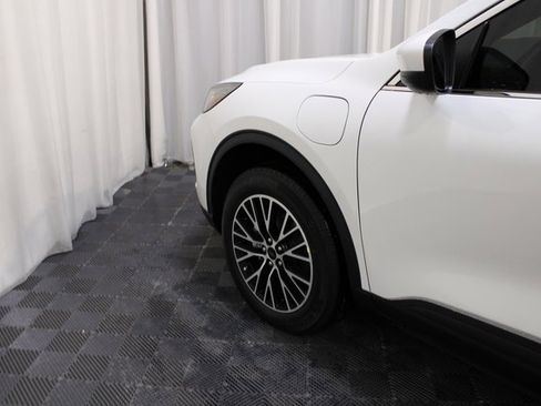 New 2026 Ford Escape SE image 25