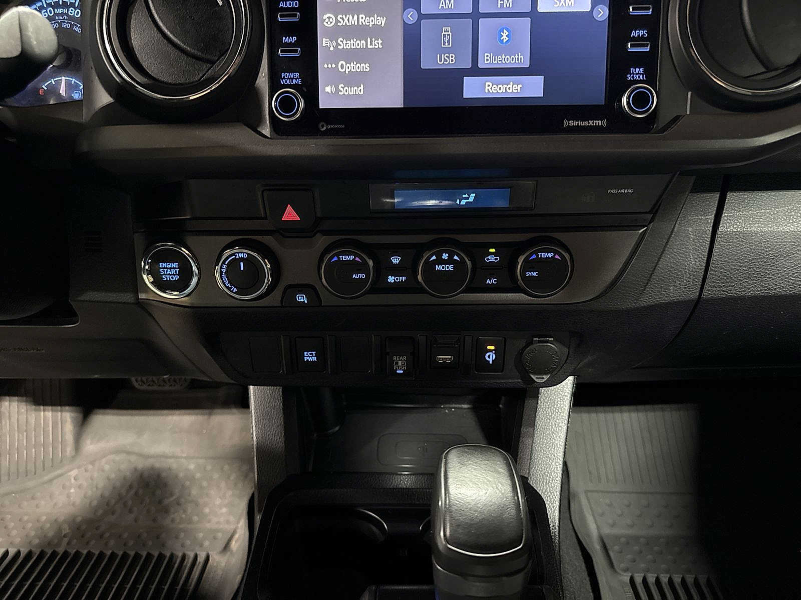 Used 2021 Toyota Tacoma TRD Sport AWD/4WD image 21