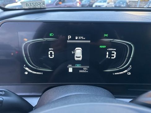 Used 2023 Kia Sportage EX w/ EX Premium Package image 14