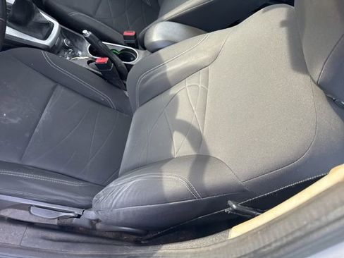 Used 2015 Ford Fiesta SE image 11