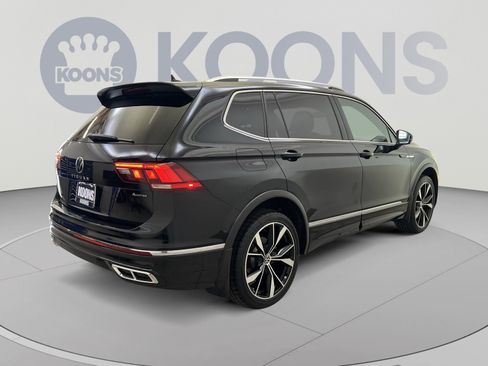Used 2022 Volkswagen Tiguan SEL R-Line AWD/4WD image 8