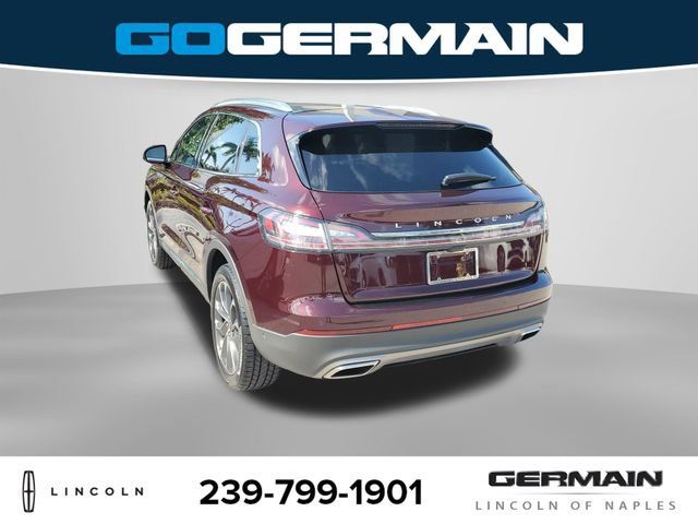 Certified 2022 Lincoln Nautilus Reserve AWD/4WD image 9