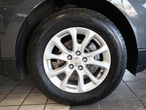 Used 2020 Chevrolet Equinox LS image 46