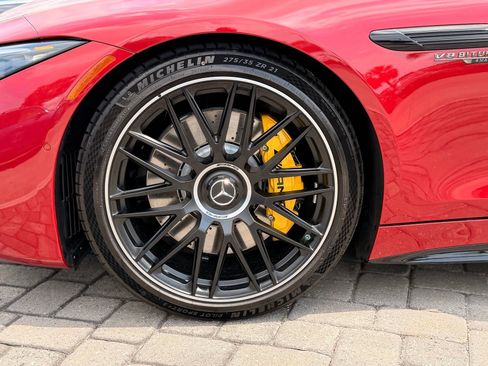 Certified 2026 Mercedes-Benz SL 63 AMG 4MATIC image 11