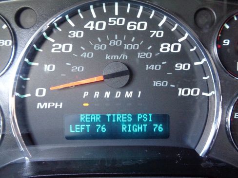 Used 2018 Chevrolet Express 3500 LS image 46