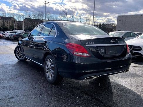 Used 2018 Mercedes-Benz C 300 4MATIC Sedan image 3