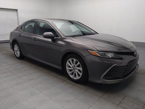 Used 2022 Toyota Camry LE FWD image 11