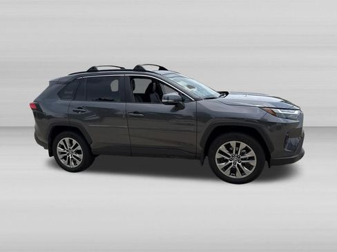 Used 2023 Toyota RAV4 XLE Premium AWD/4WD image 3