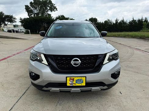 Used 2019 Nissan Pathfinder SV w/ Rock Creek Edition FWD image 8