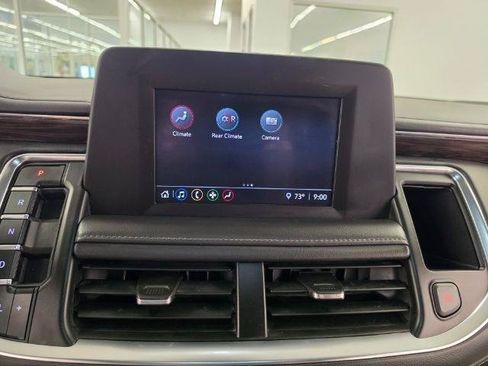 Used 2022 Chevrolet Suburban LS w/ Driver Alert Package AWD/4WD image 20