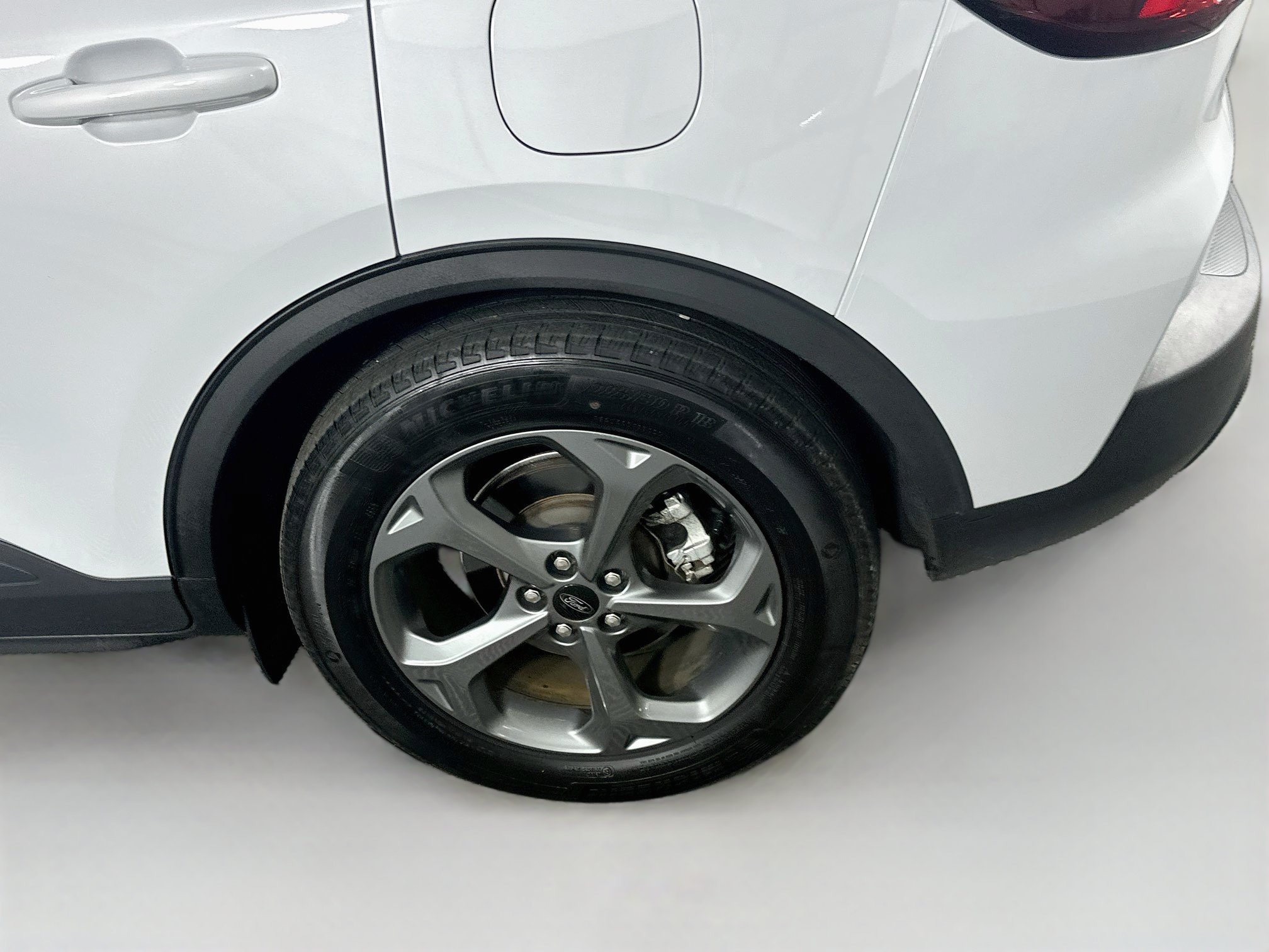 Used 2025 Ford Escape ST-Line FWD image 11