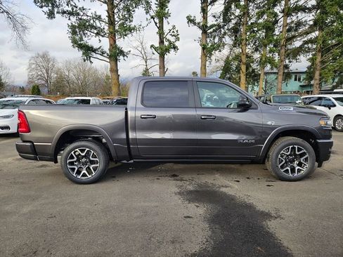 New 2026 RAM 1500 Laramie w/ Laramie Preferred Package AWD/4WD image 7