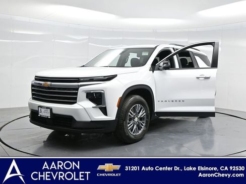 New 2026 Chevrolet Traverse LT w/ Driver Confidence Package image 57