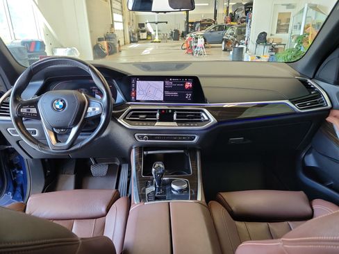 Used 2020 BMW X5 xDrive40i w/ Convenience Package AWD/4WD image 18