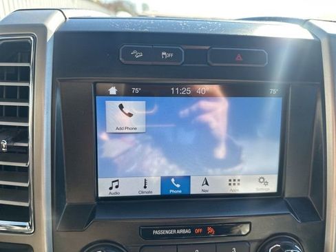 Used 2016 Ford F150 Lariat image 22