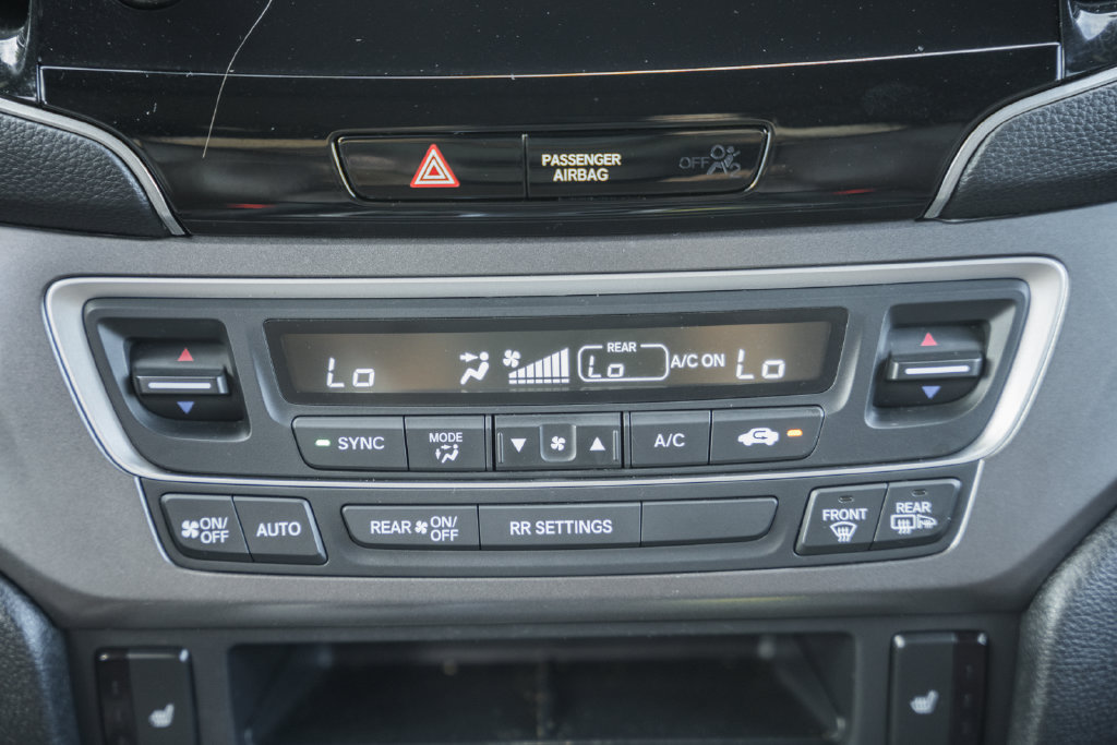 Certified 2025 Honda Passport EX-L image 23
