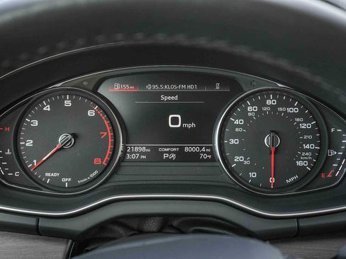 Used 2023 Audi Q5 2.0T Premium w/ Convenience Package image 35