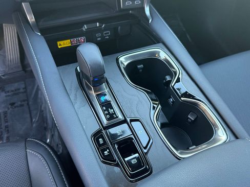 Used 2024 Lexus RX 350h image 28