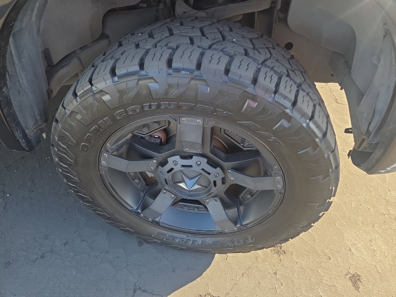 Used 2015 Ford F150 Lariat AWD/4WD image 2
