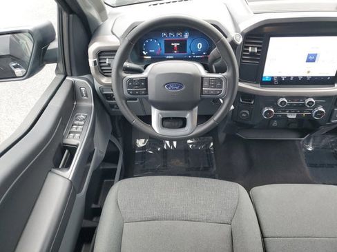 Used 2022 Dodge Durango SXT image 8