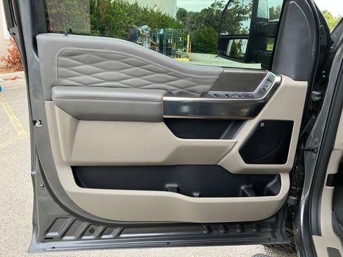 Certified 2026 Ford F350 Platinum w/ Platinum Plus Package image 28