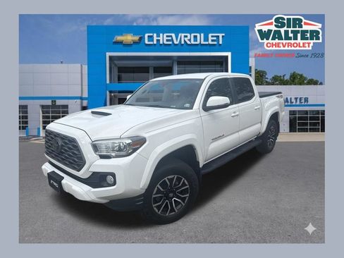 Used 2021 Toyota Tacoma TRD Sport w/ Technology Package AWD/4WD image 1