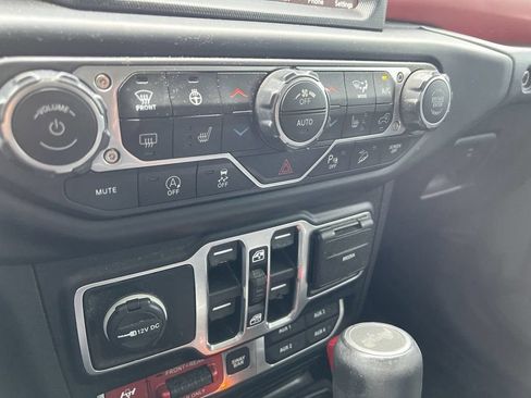 Used 2020 Jeep Wrangler Unlimited Rubicon AWD/4WD image 11