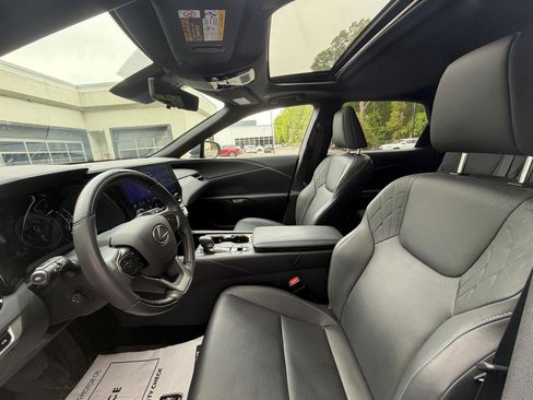 Certified 2023 Lexus RX 350h w/ Accessory Package (2T) AWD/4WD image 2
