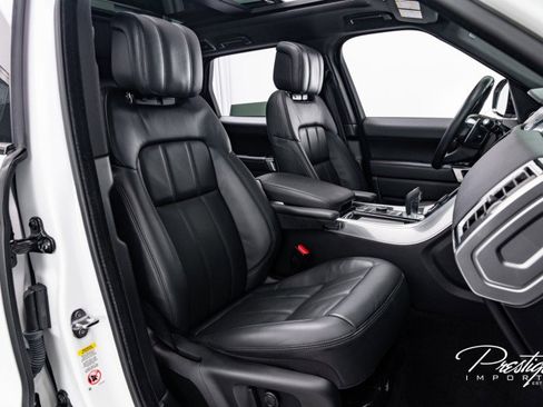 Used 2022 Land Rover Range Rover Sport HSE Silver Edition image 44