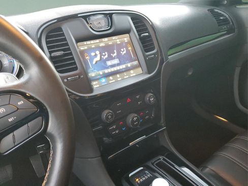 Certified 2020 Chrysler 300 S image 26