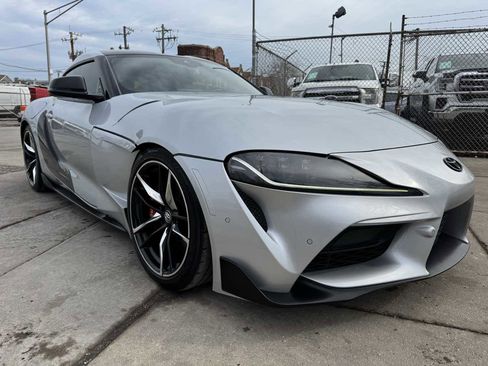 Used 2020 Toyota Supra Premium w/ Driver Assist Package image 3