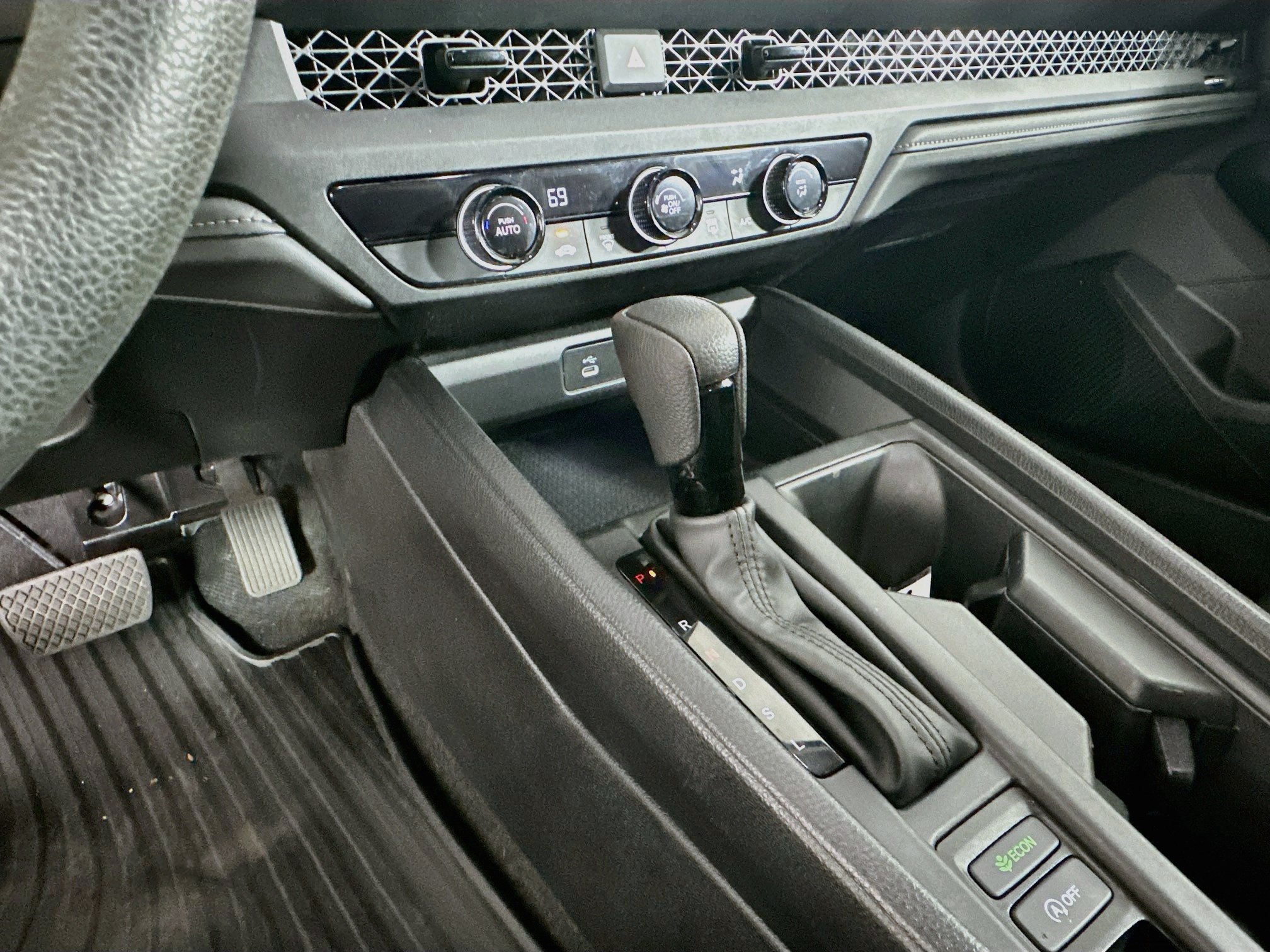 Used 2024 Honda Accord LX image 23