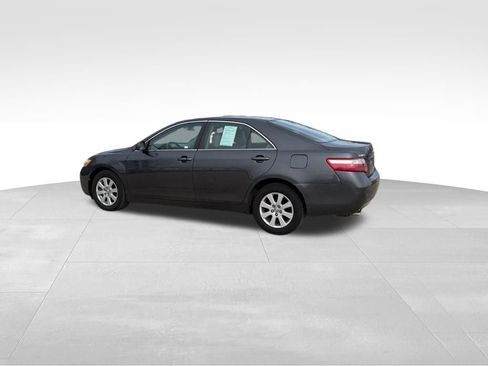 Used 2009 Toyota Camry XLE image 9