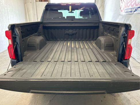 Used 2021 Chevrolet Silverado 1500 RST image 7