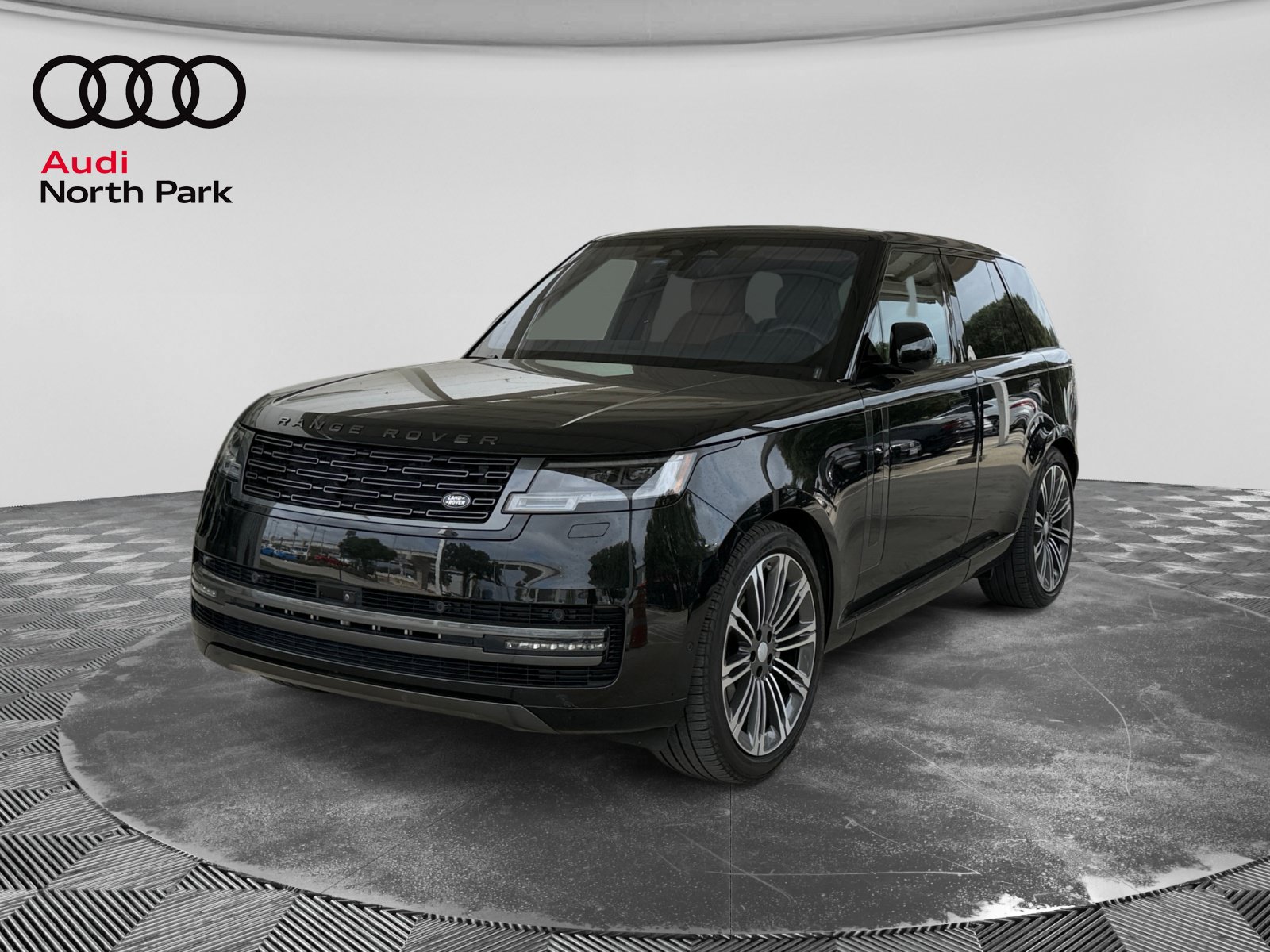 Used 2023 Land Rover Range Rover SE AWD/4WD image 1