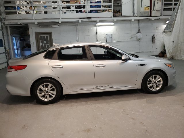 Used 2018 Kia Optima LX FWD image 8