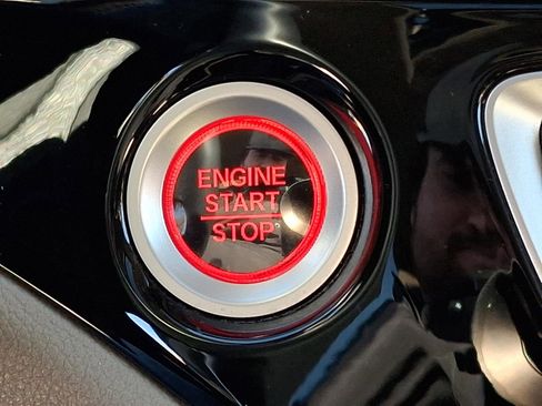 Used 2019 Honda Pilot Touring image 25