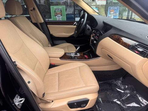 Used 2017 BMW X3 xDrive28i AWD/4WD image 16